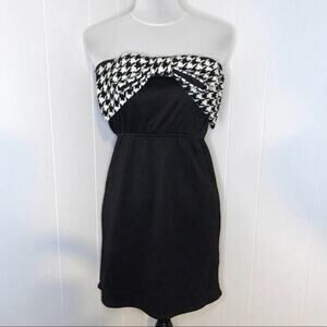 JUDITH MARCH Houndstooth Bow Front Strapless Dress